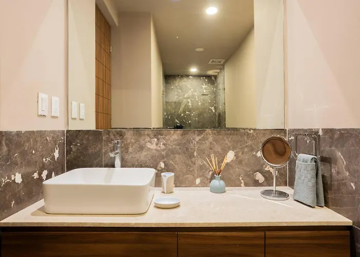Apartment Lovely 3-bedroom With Pool & Gym In Roma Norte Mexico City