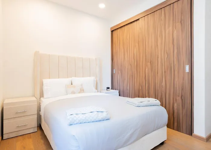 Lovely 3-bedroom With Pool & Gym In Roma Norte Mexico City